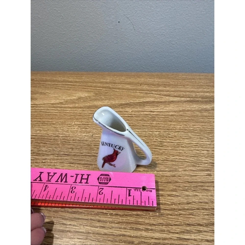 Kentucky Souvenir Miniature Pitcher Cardinal Branch Travel‎ Fun